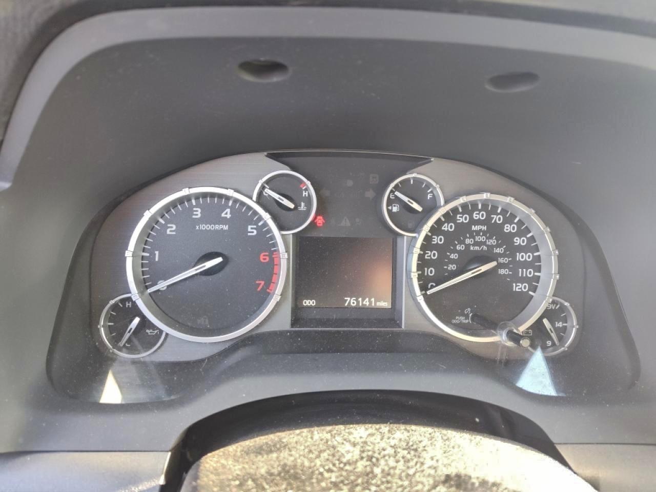 TOYOTA TUNDRA DOUBLE CAB SR