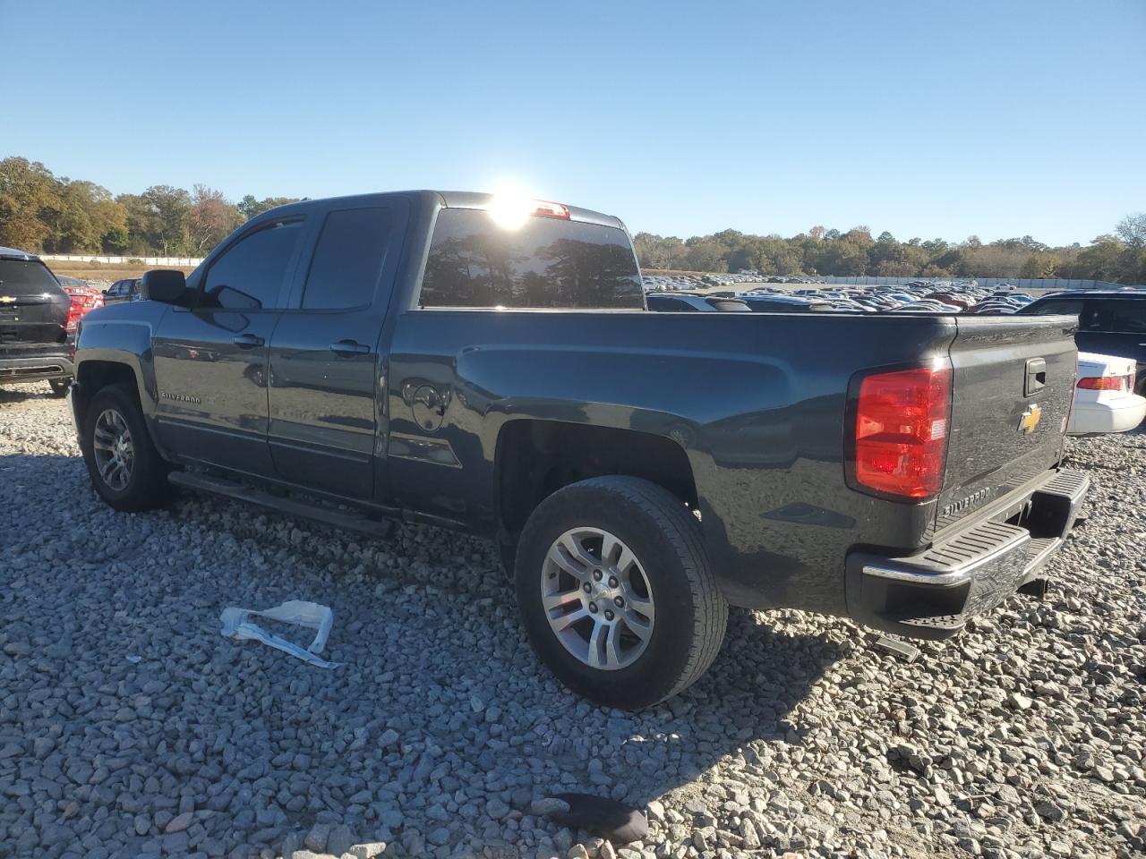 CHEVROLET SILVERADO C1500 LT