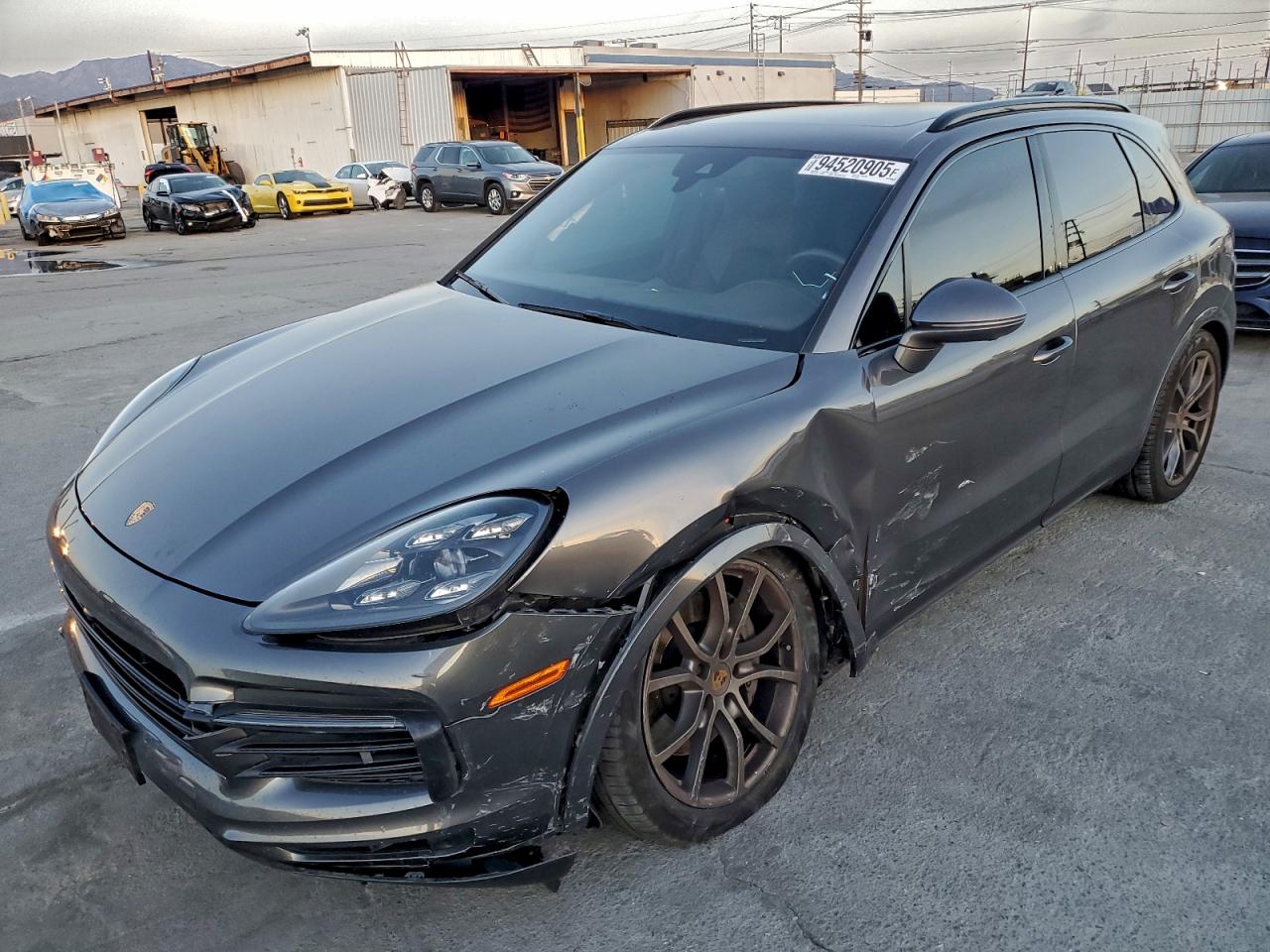 PORSCHE CAYENNE S
