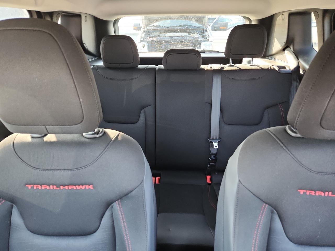 JEEP RENEGADE TRAILHAWK