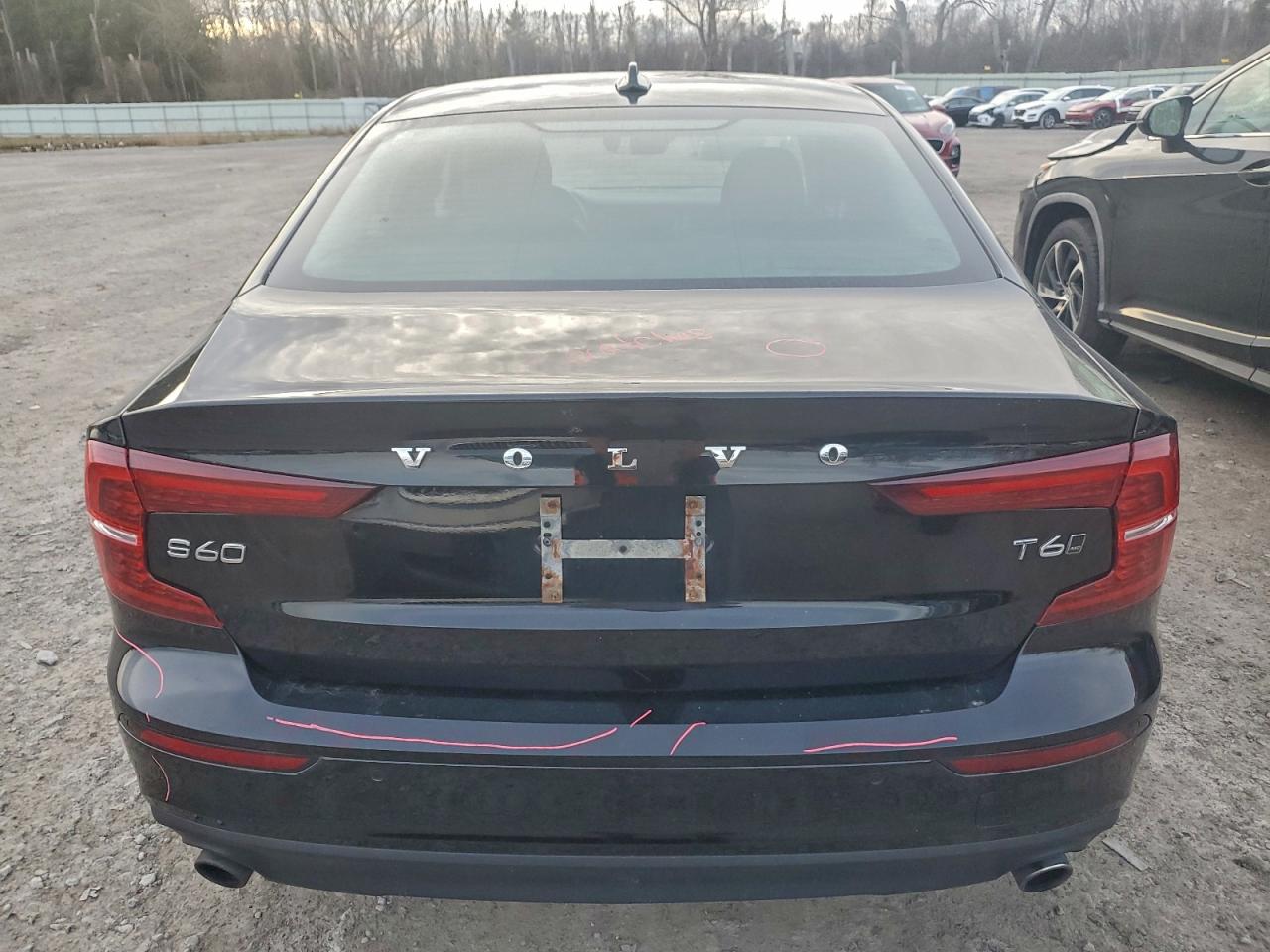 VOLVO S60 T6 MOMENTUM