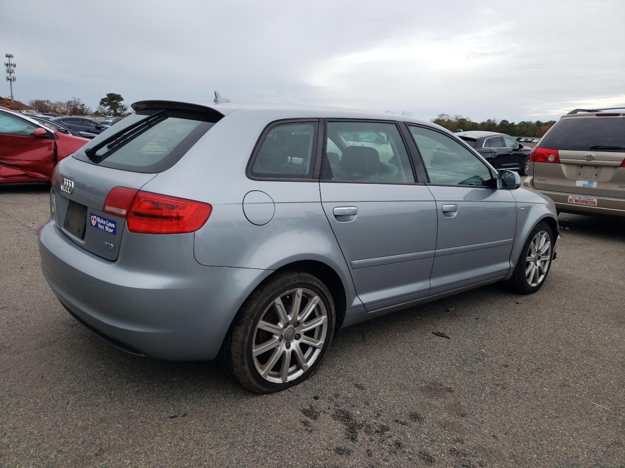 AUDI A3 PREMIUM PLUS