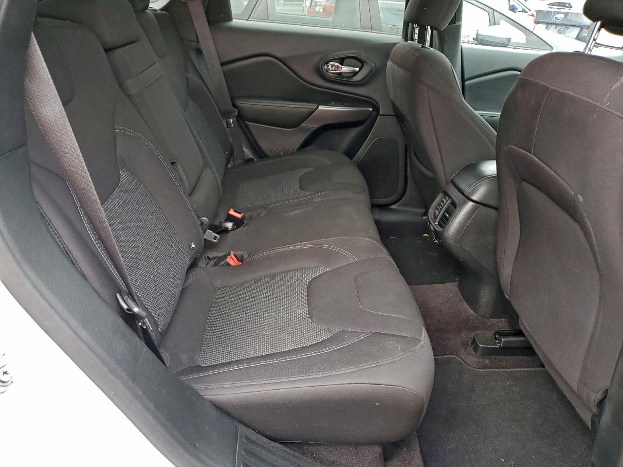 JEEP GRAND CHEROKEE LATITUDE