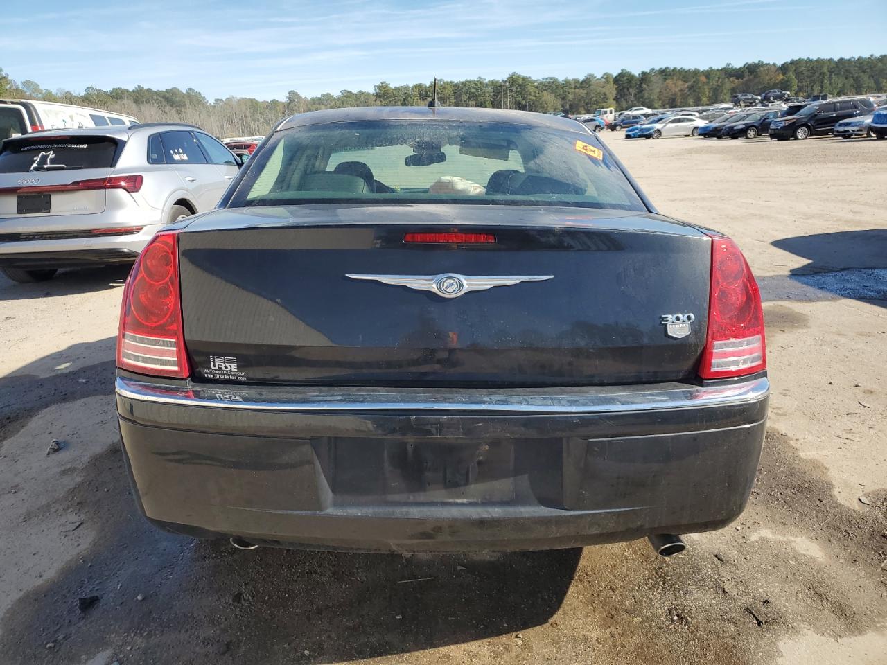 Lot #3282611879 2008 CHRYSLER 300C