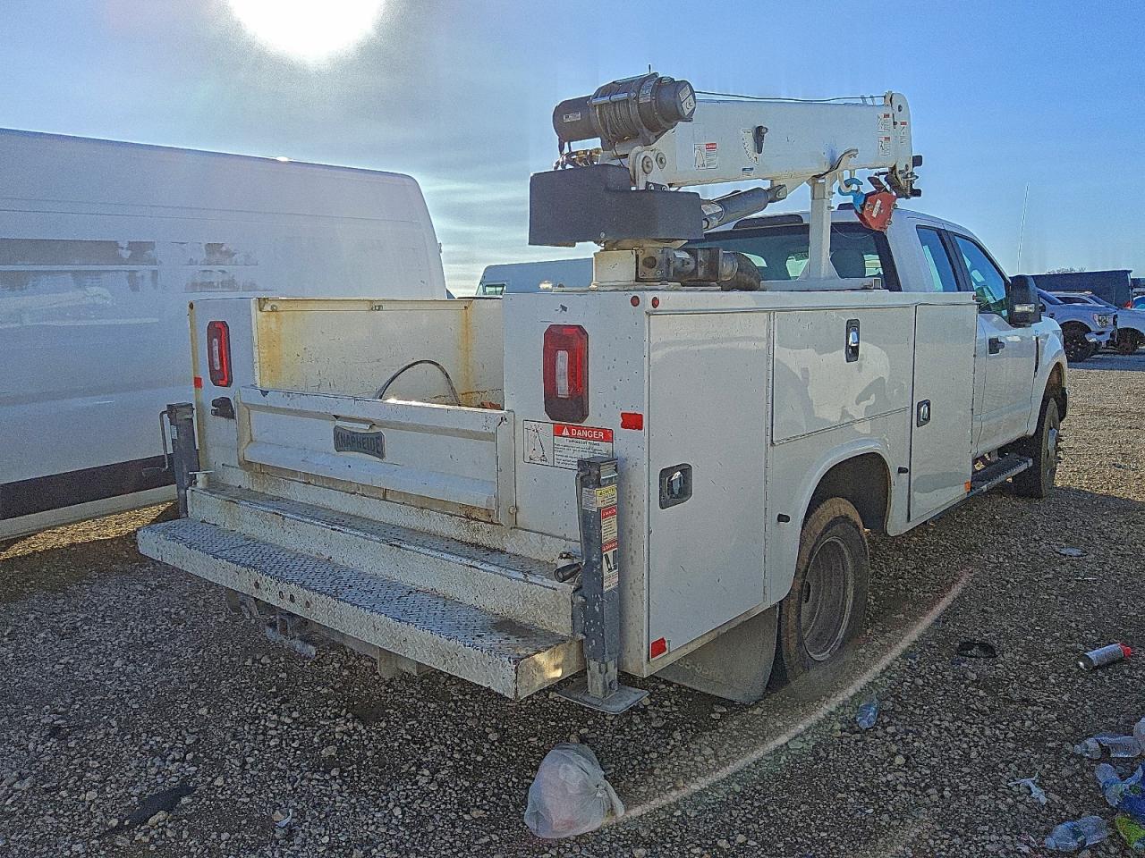 FORD F-350 SUPER DUTY