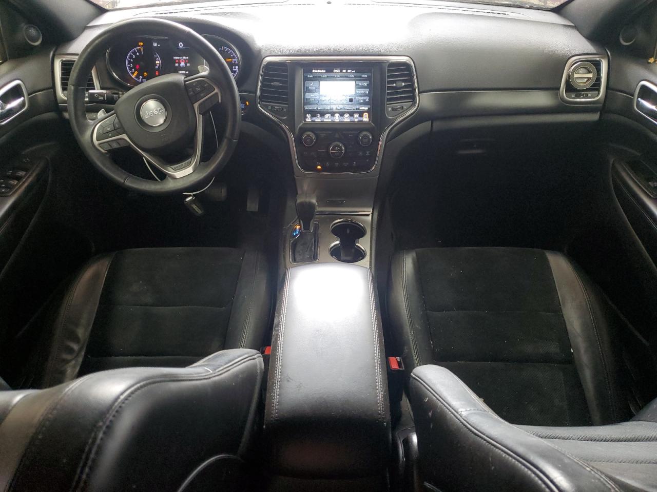 JEEP GRAND CHEROKEE LAREDO