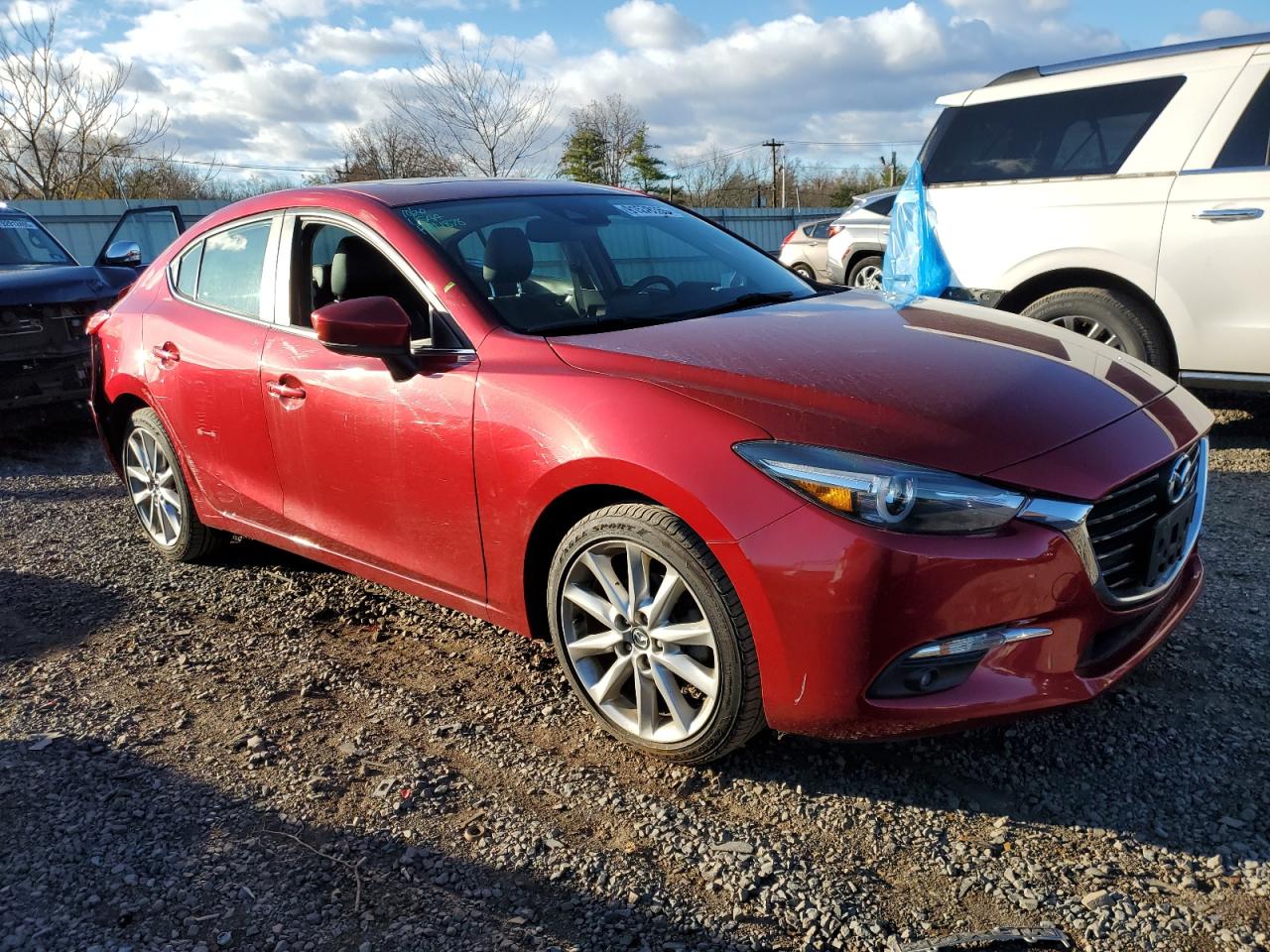 MAZDA 3 GRAND TOURING