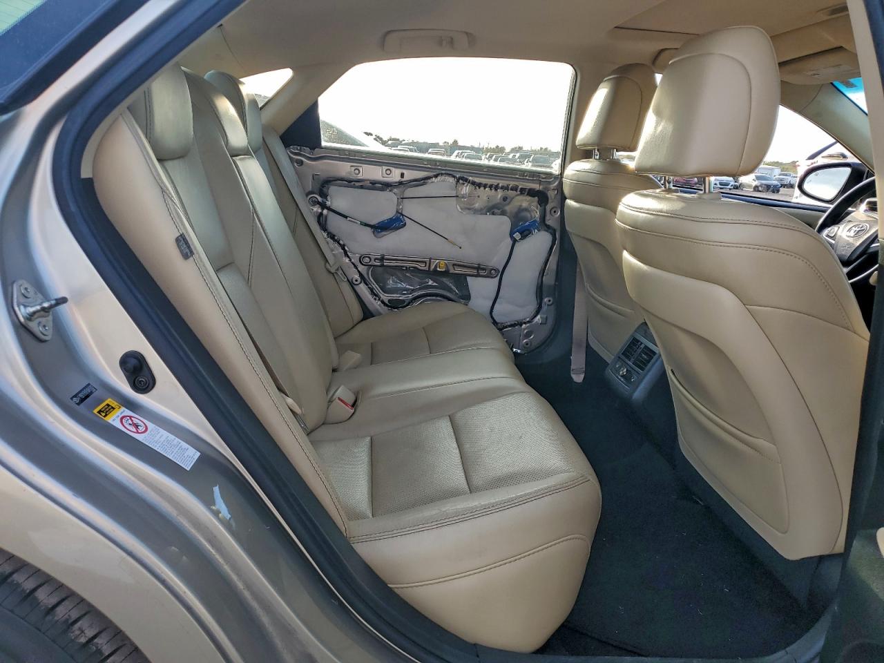 TOYOTA AVALON HYBRID