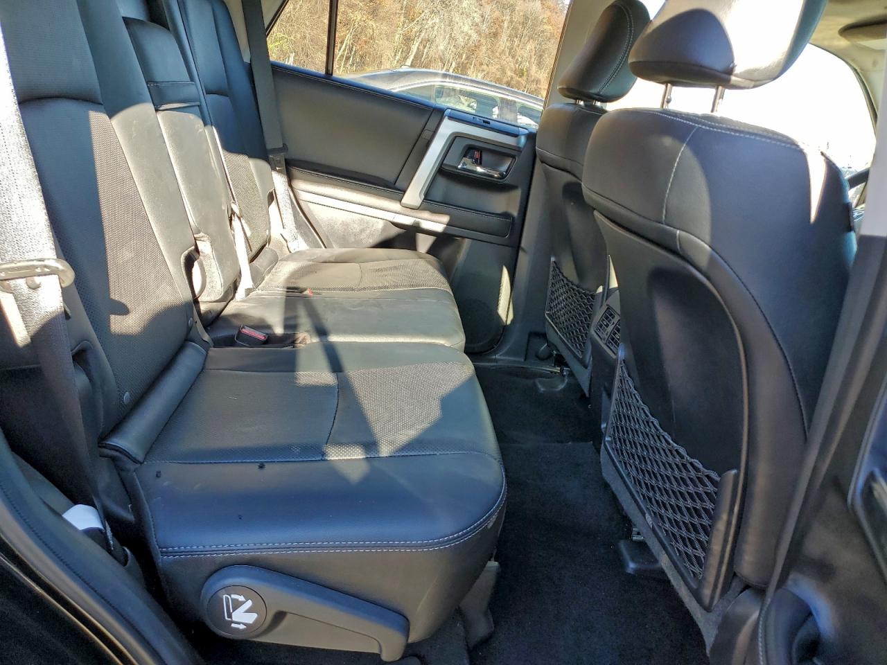 TOYOTA 4RUNNER LIMITED