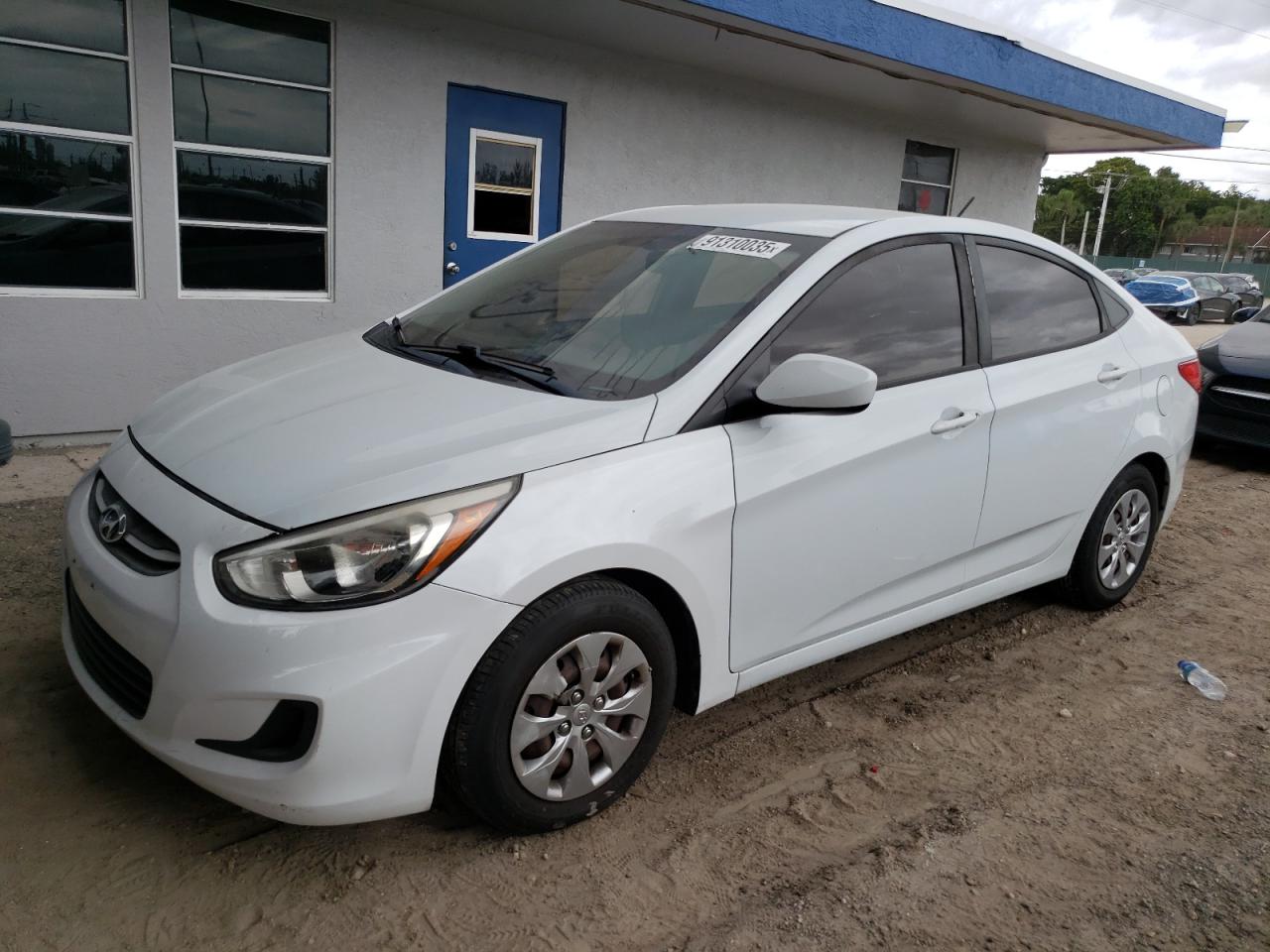 HYUNDAI ACCENT SE