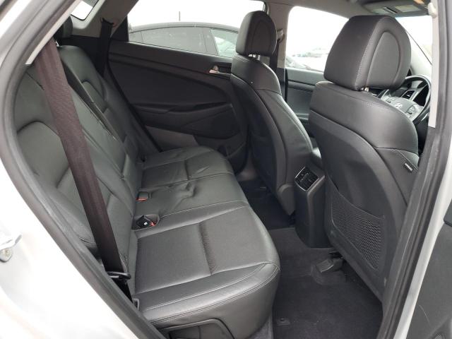 2018 HYUNDAI TUCSON SEL KM8J33A41JU813433