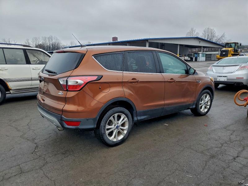 2017 FORD ESCAPE SE #3301603682