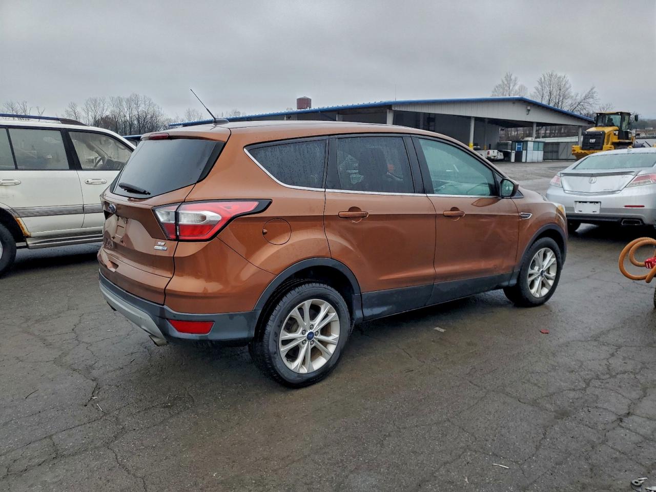 Lot #3301603682 2017 FORD ESCAPE SE