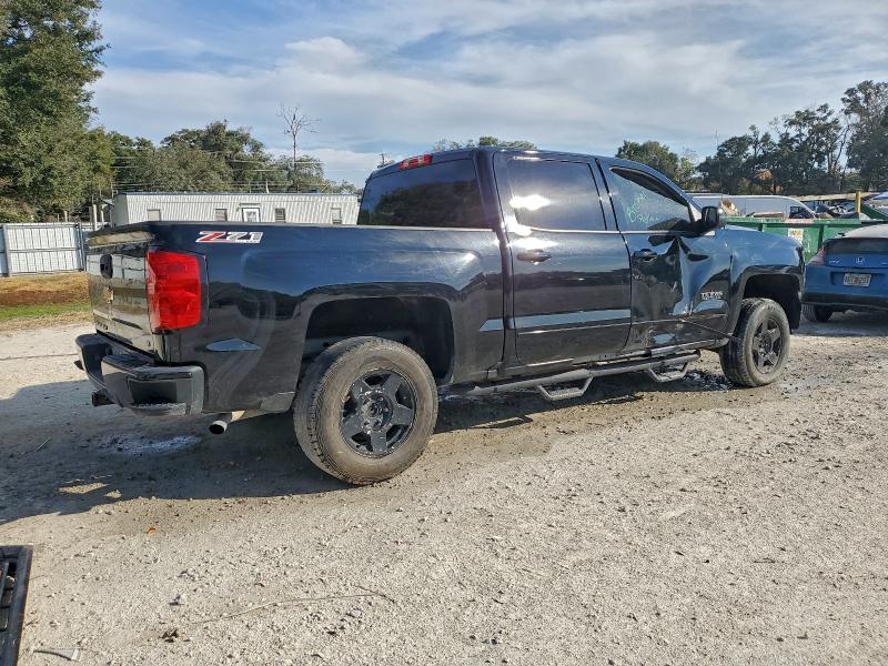 2017 CHEVROLET SILVERADO #3302855951