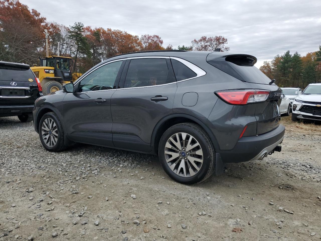 FORD ESCAPE TITANIUM