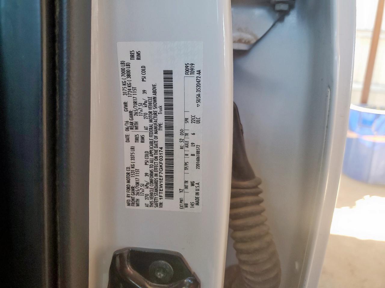 FORD F-150 SUPERCREW