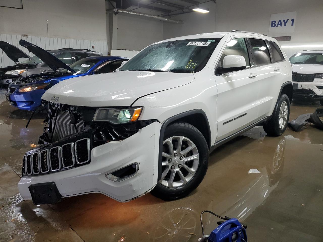 JEEP GRAND CHEROKEE LAREDO