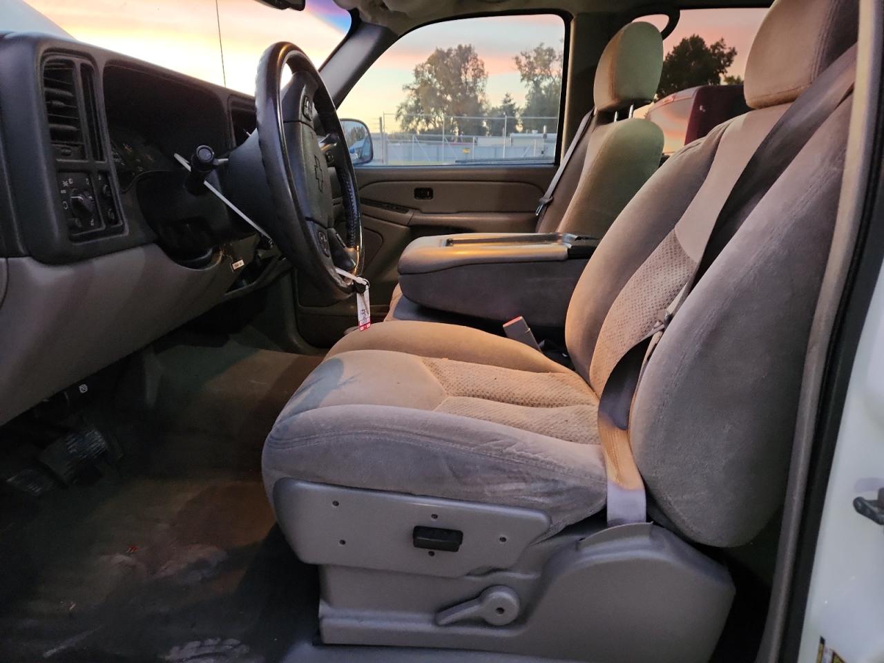 Lot #3283338983 2005 CHEVROLET AVALANCHE