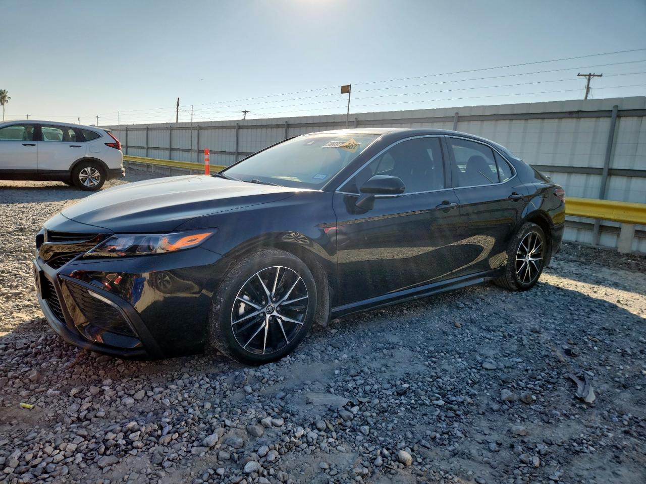 TOYOTA CAMRY SE NIGHT SHADE