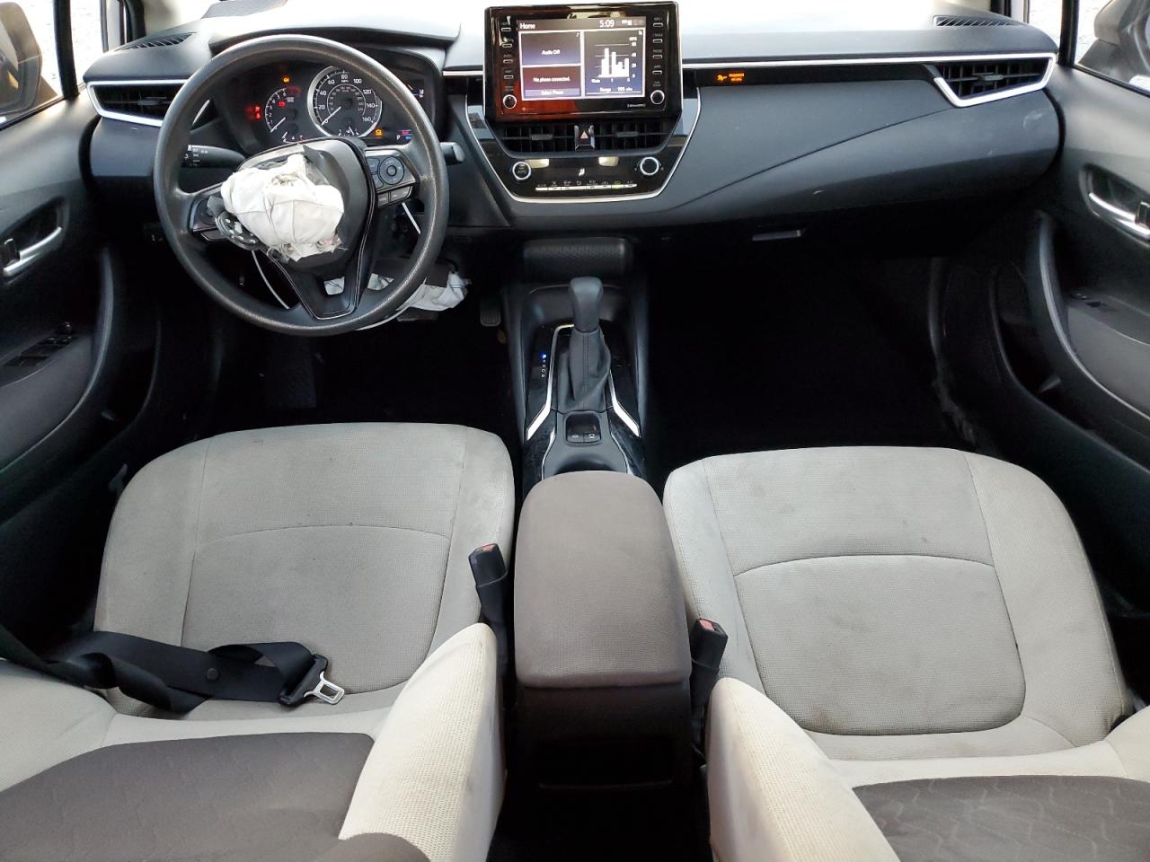 Lot #3312272788 2021 TOYOTA COROLLA LE