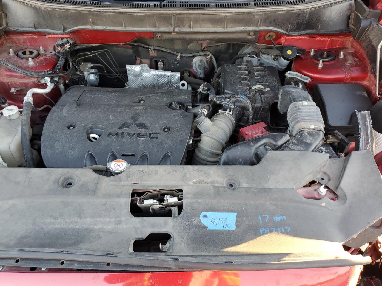 MITSUBISHI OUTLANDER SE