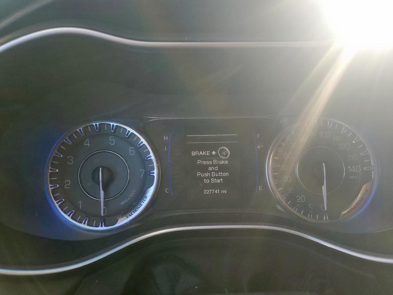 CHRYSLER 200 LIMITED