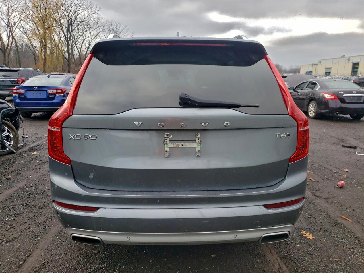 VOLVO XC90 T6