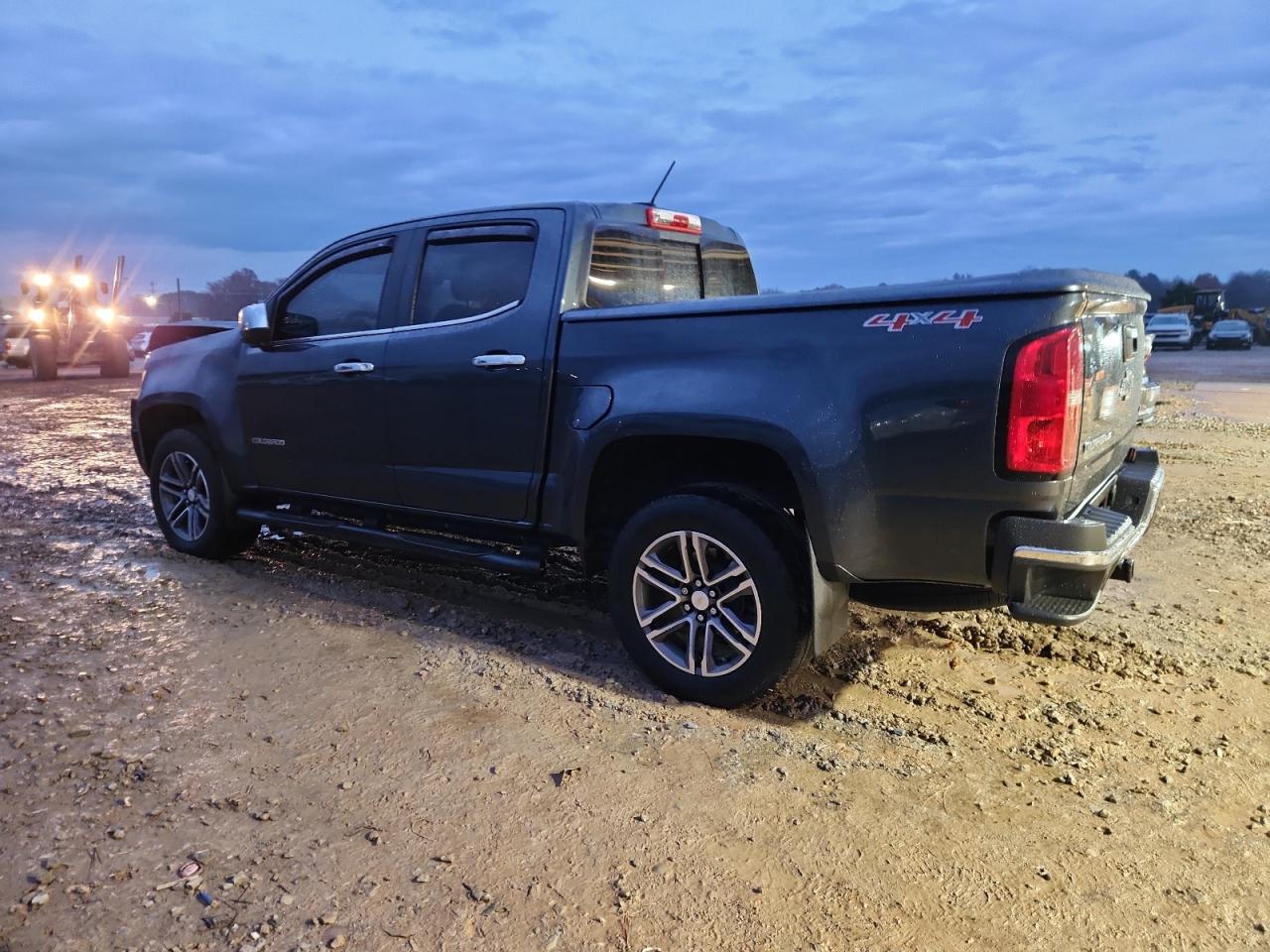 CHEVROLET COLORADO LT