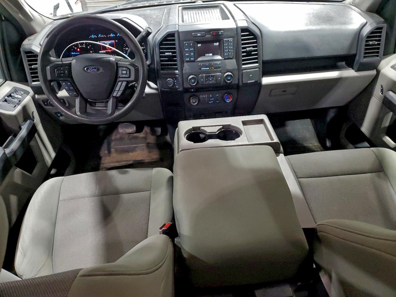 FORD F-150 SUPER CAB