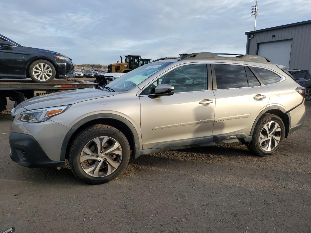 Lot #3291334148 2020 SUBARU OUTBACK LI