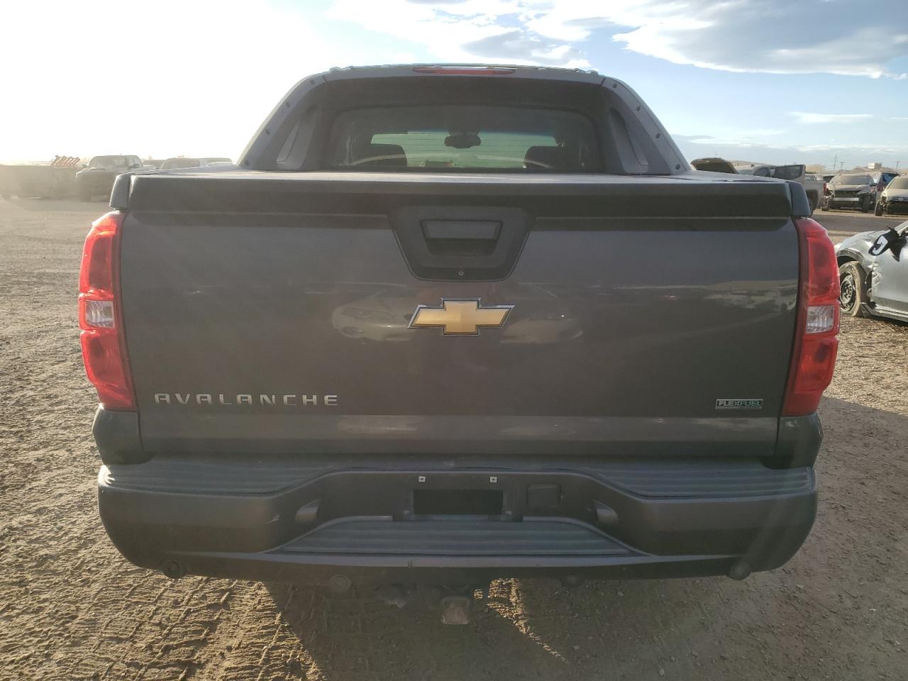 CHEVROLET AVALANCHE LTZ