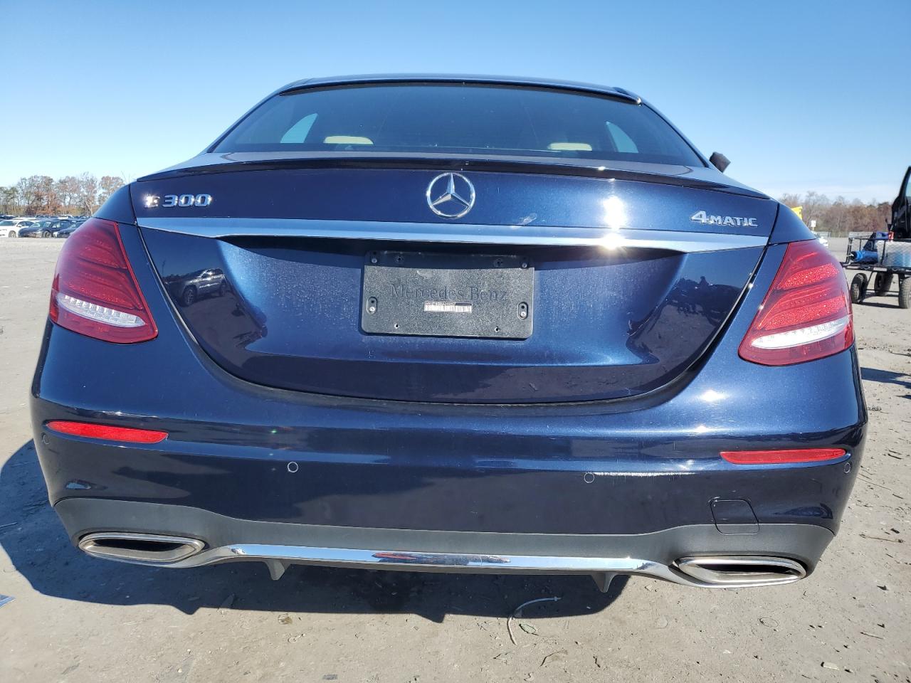 MERCEDES-BENZ E-CLASS 300 4MATIC