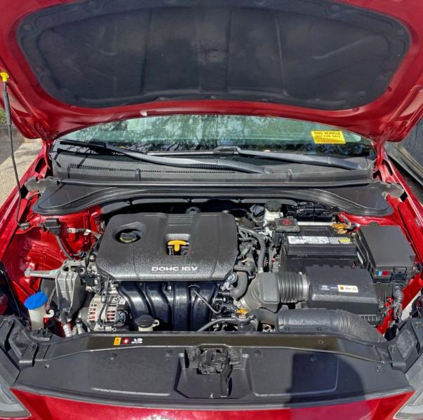 2018 HYUNDAI ELANTRA SE #3296331478