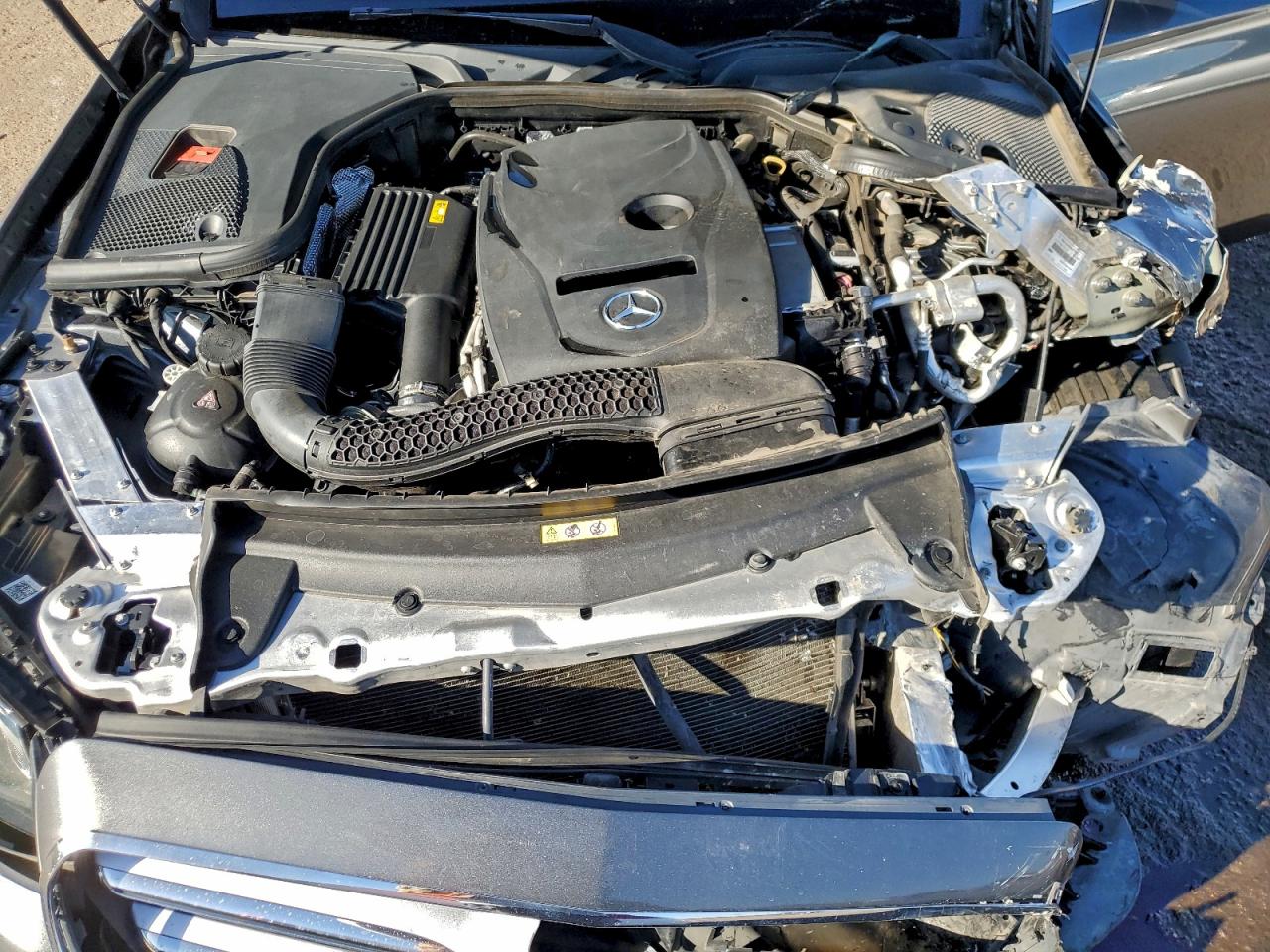 MERCEDES-BENZ E-CLASS 300