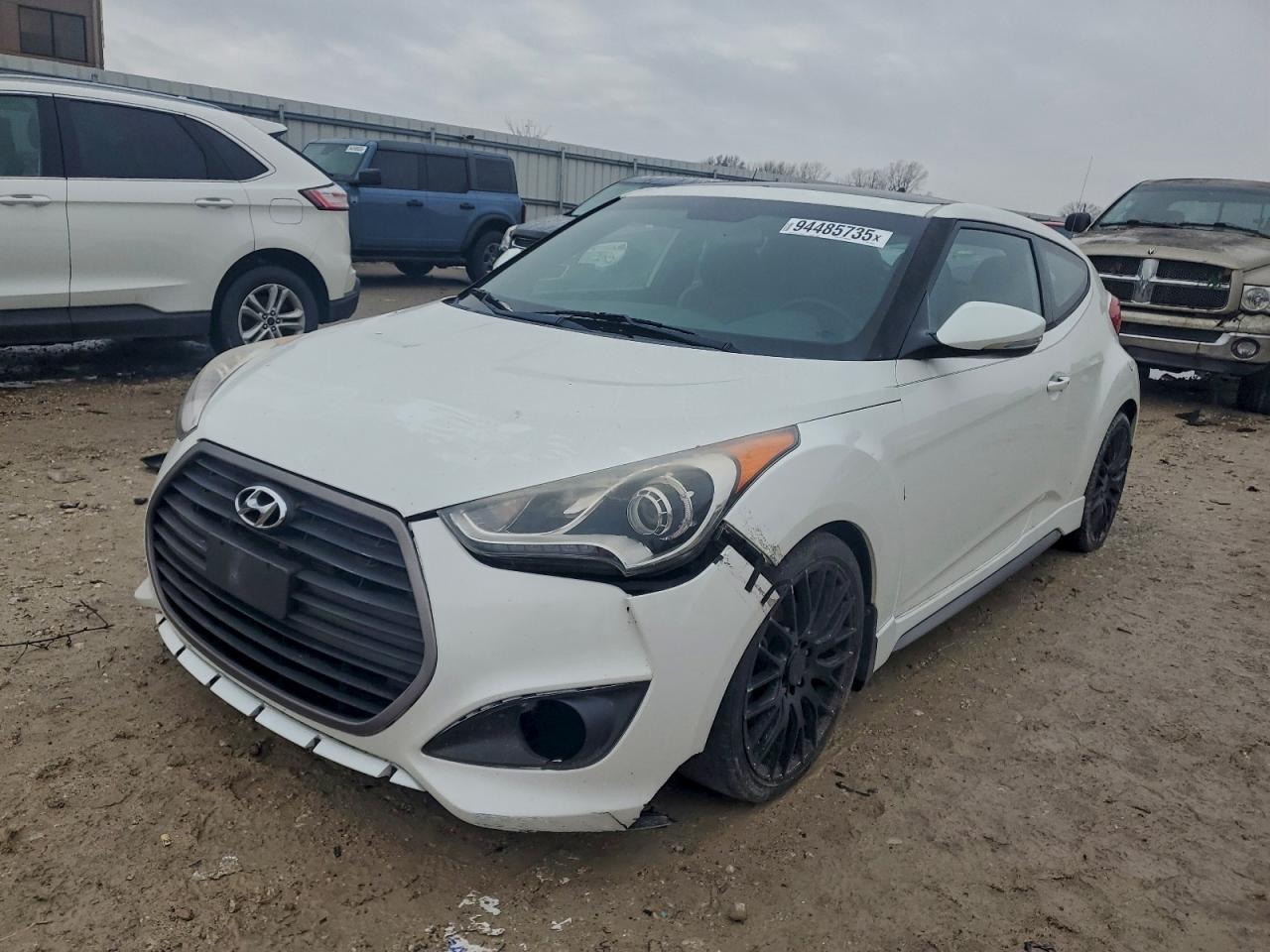 HYUNDAI VELOSTER TURBO