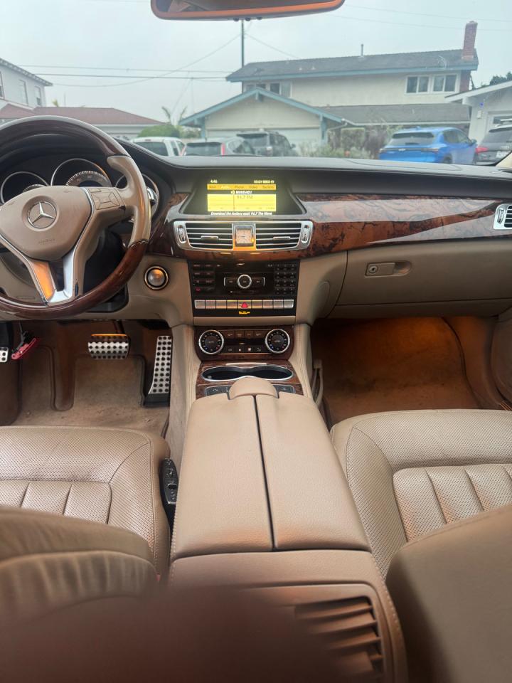 MERCEDES-BENZ CLS-CLASS 550