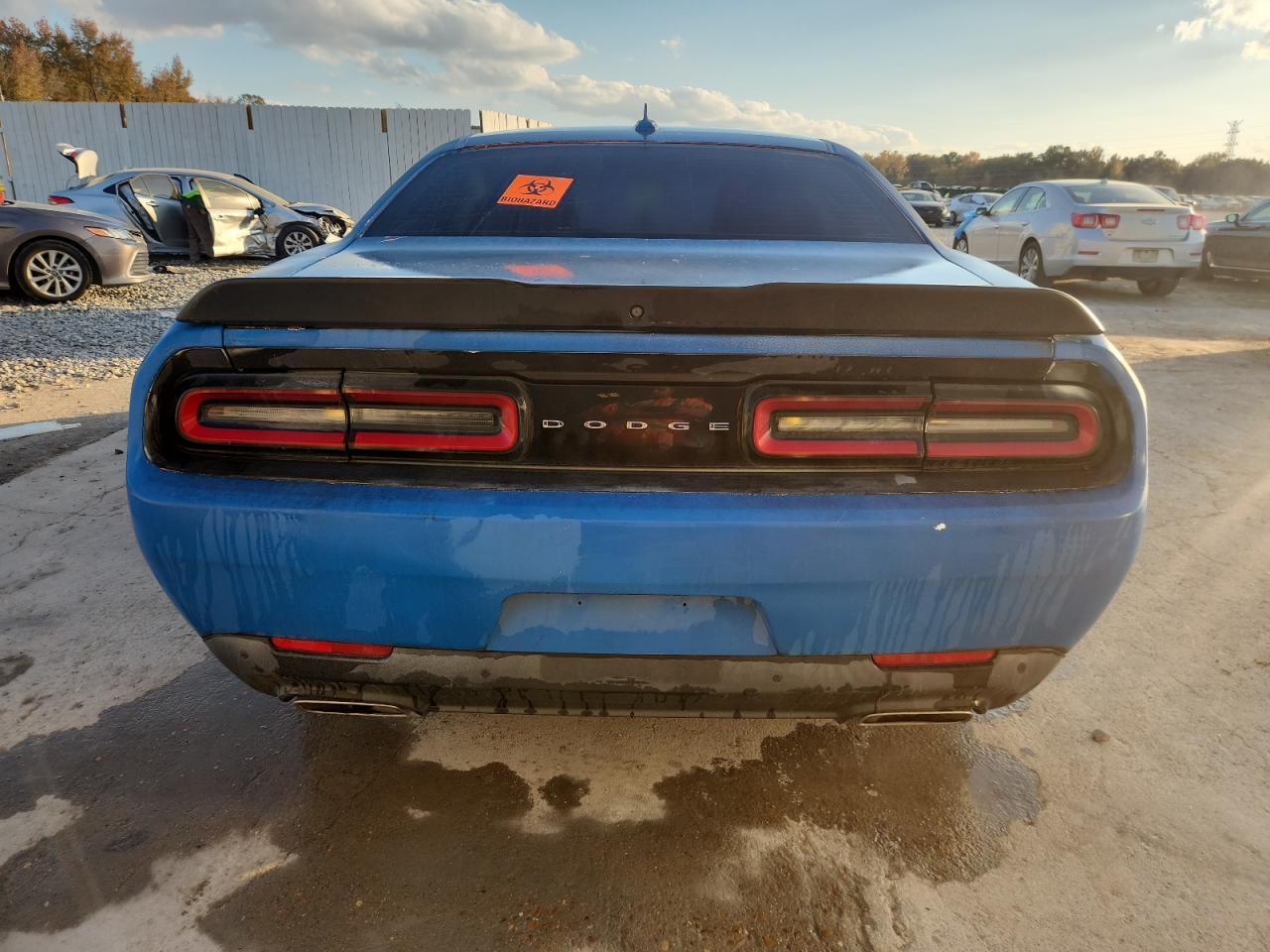 Lot #3310316953 2017 DODGE CHALLENGER