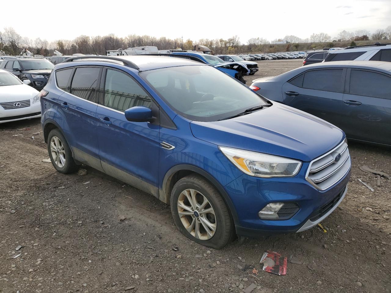 FORD ESCAPE SE