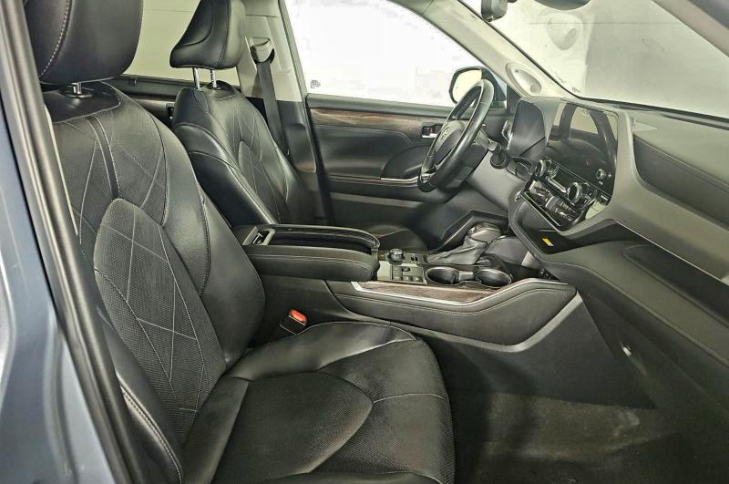 2023 TOYOTA HIGHLANDER #3296911875