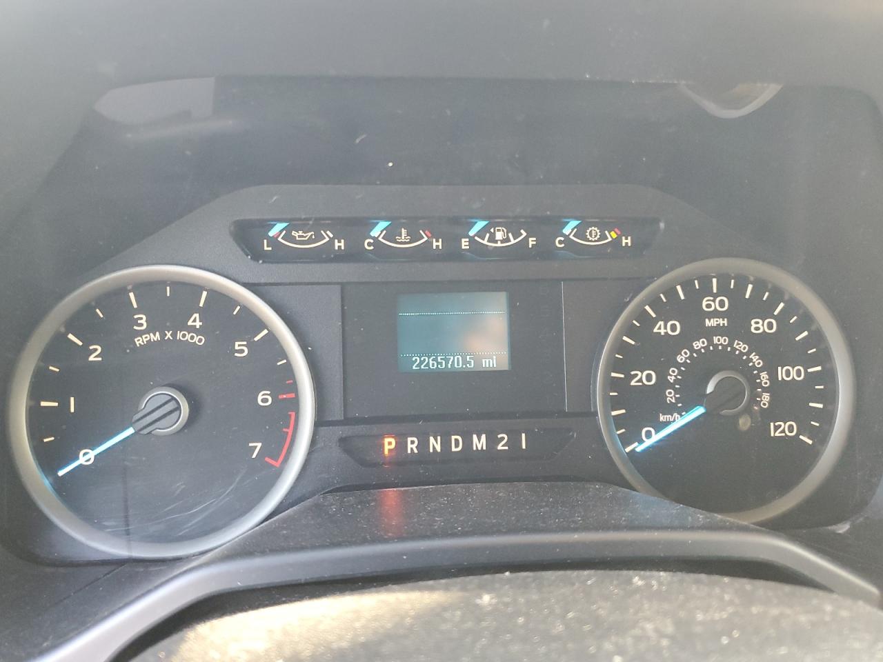 FORD F-150 SUPERCREW