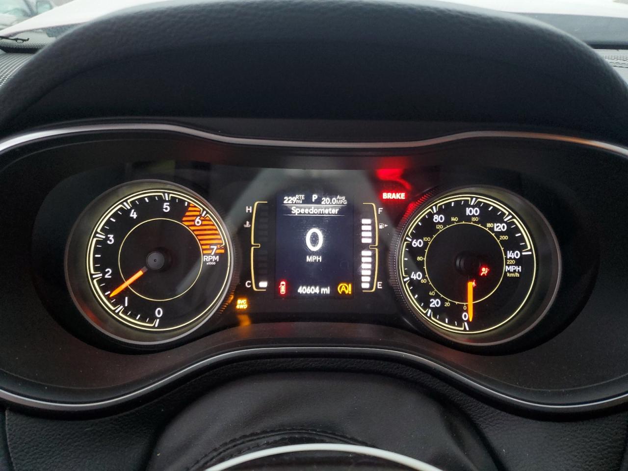 JEEP GRAND CHEROKEE LATITUDE PLUS