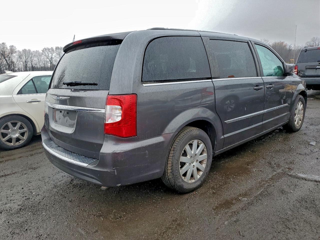 CHRYSLER TOWN & COUNTRY TOURING