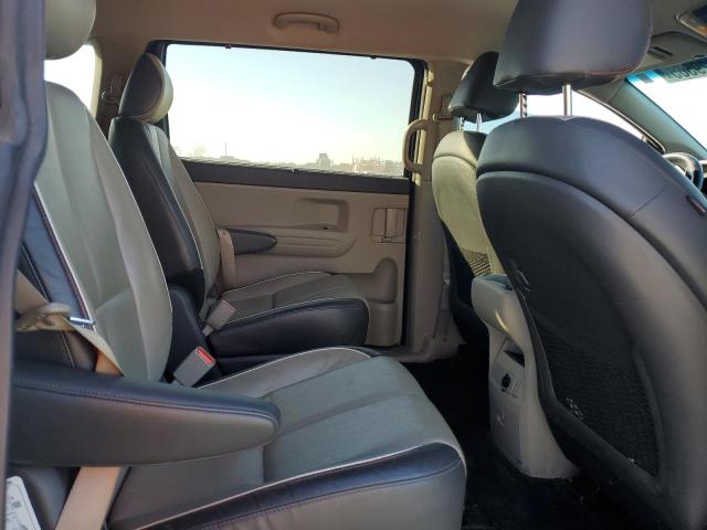 2017 KIA SEDONA LX #3301775398