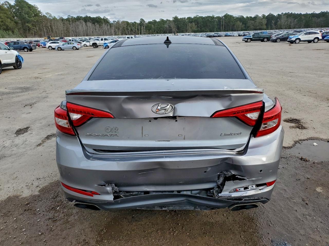 HYUNDAI SONATA SPORT