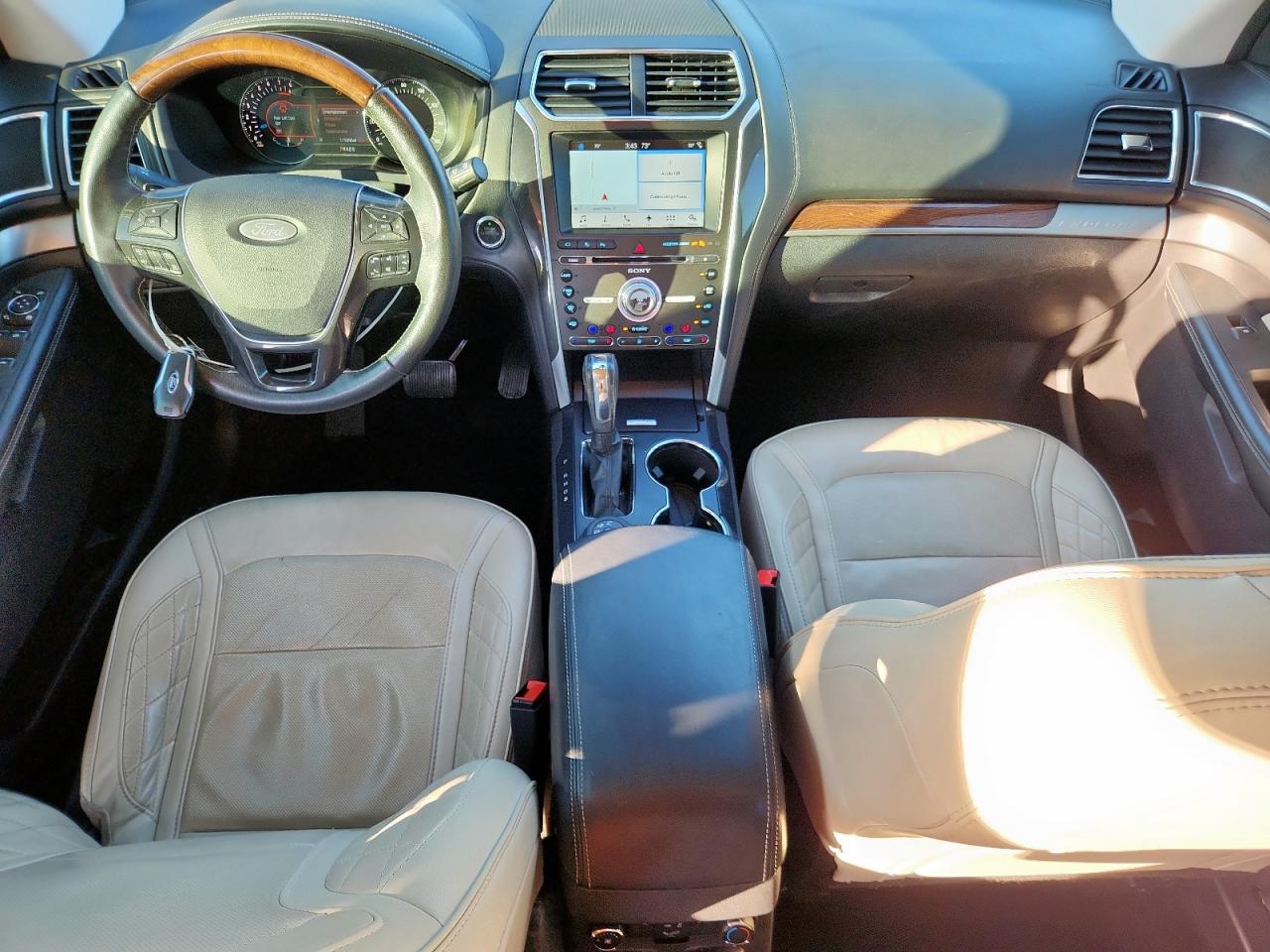 FORD EXPLORER PLATINUM