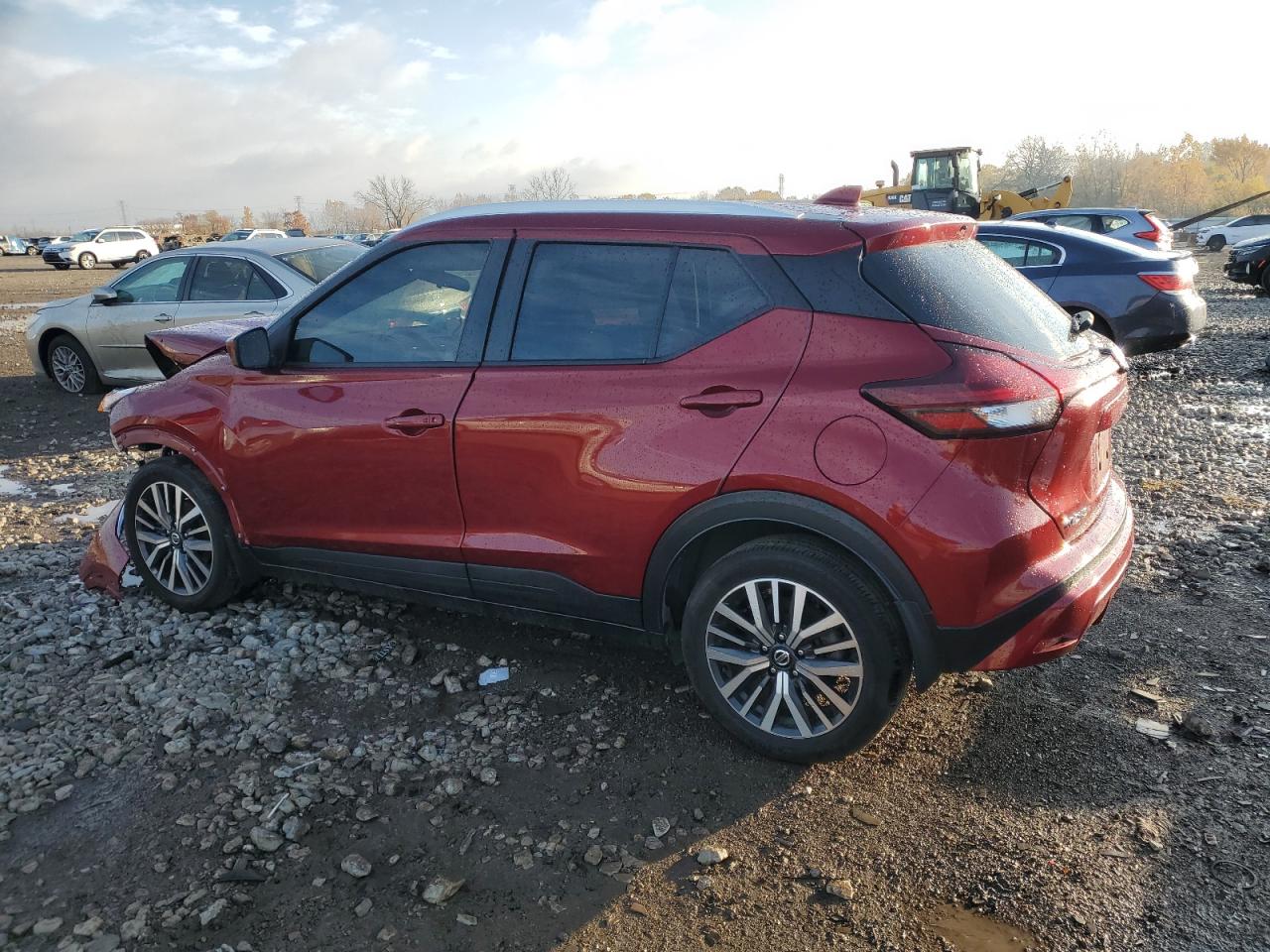 NISSAN KICKS SV