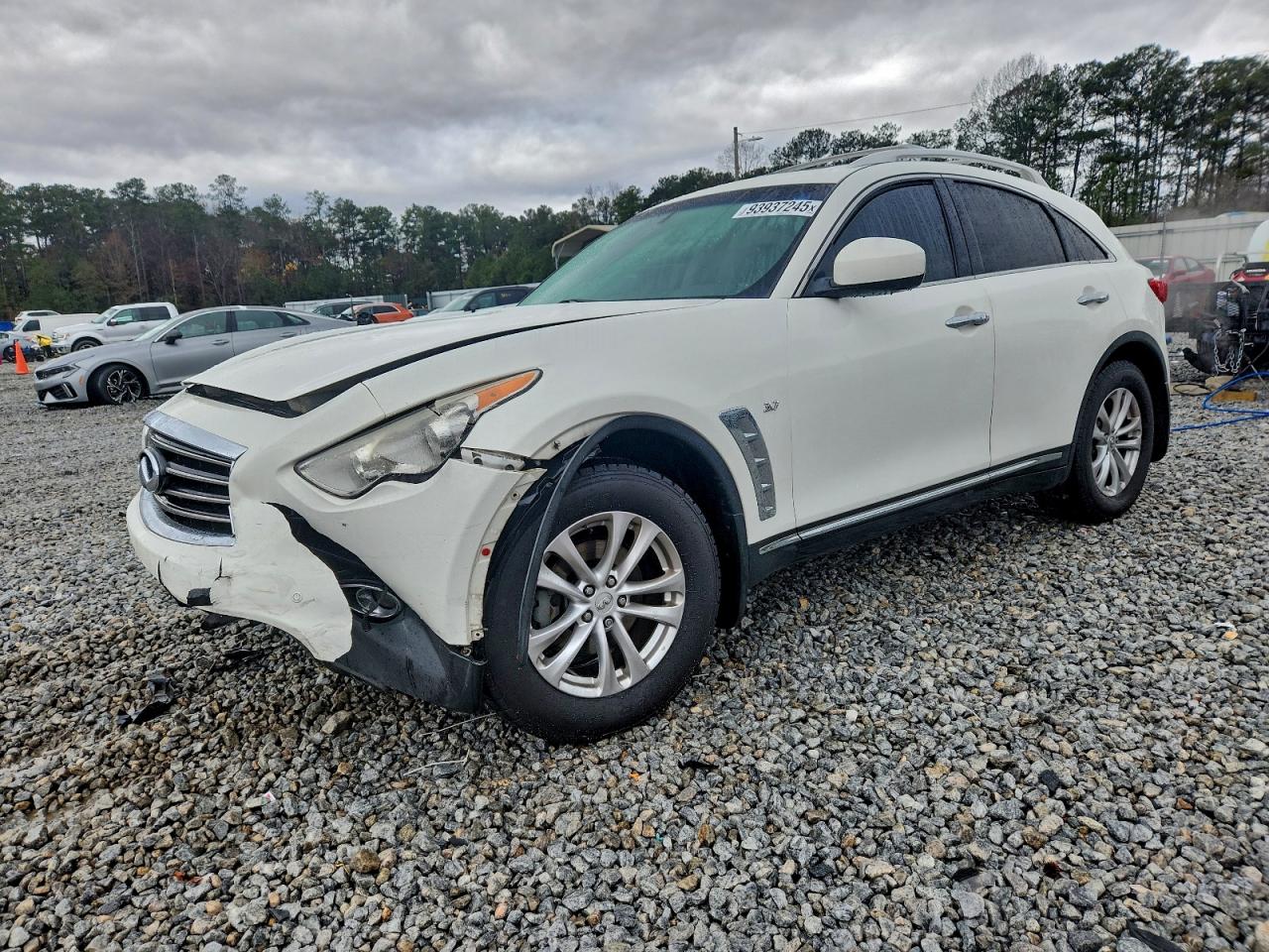 INFINITI QX70