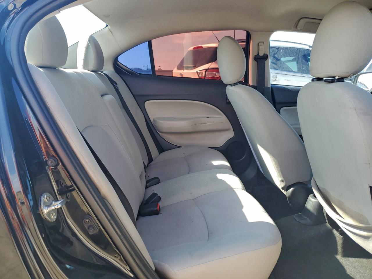 MITSUBISHI MIRAGE G4 ES