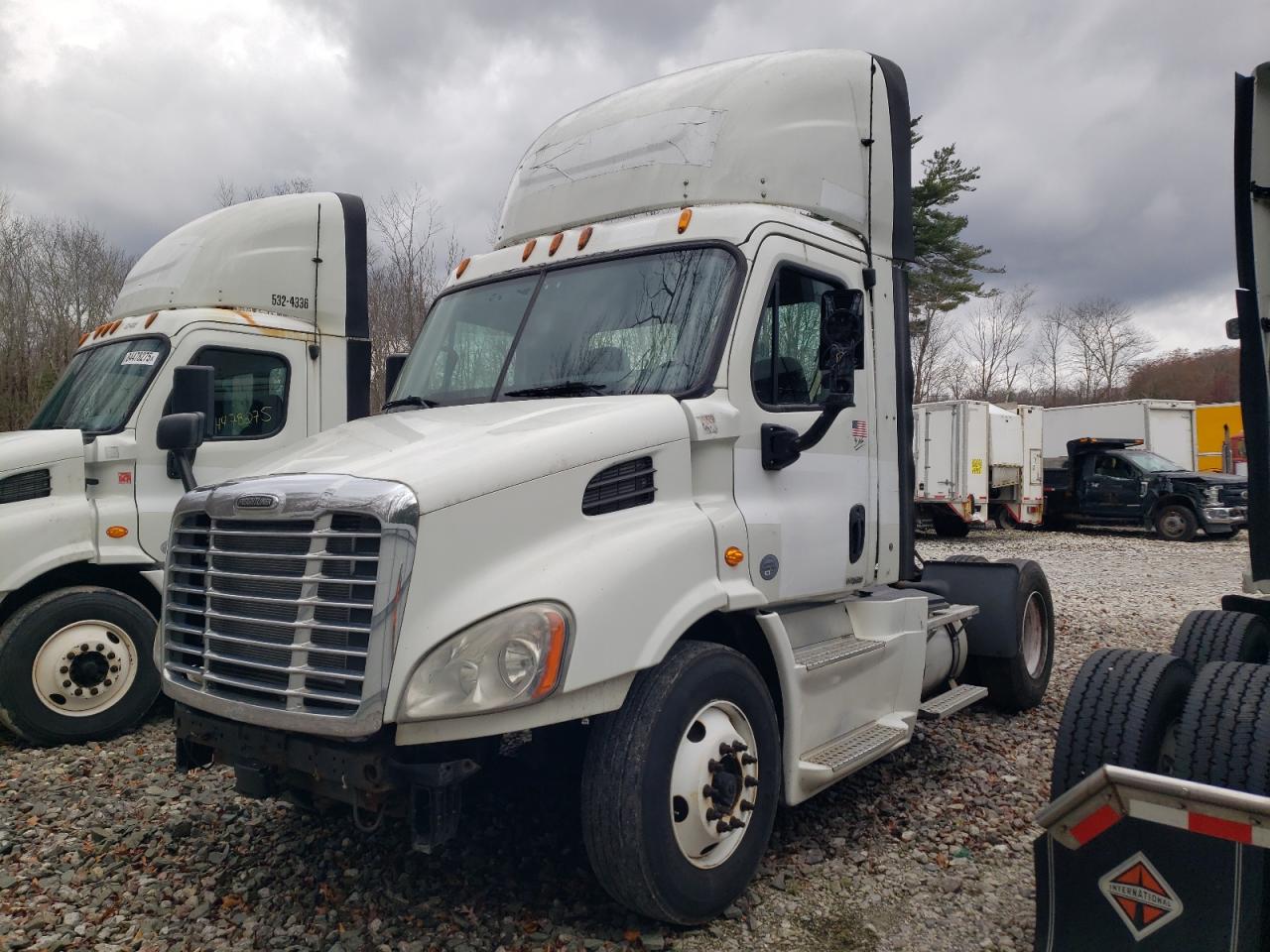 Lot #3280369971 2015 FREIGHTLINER CASCADIA