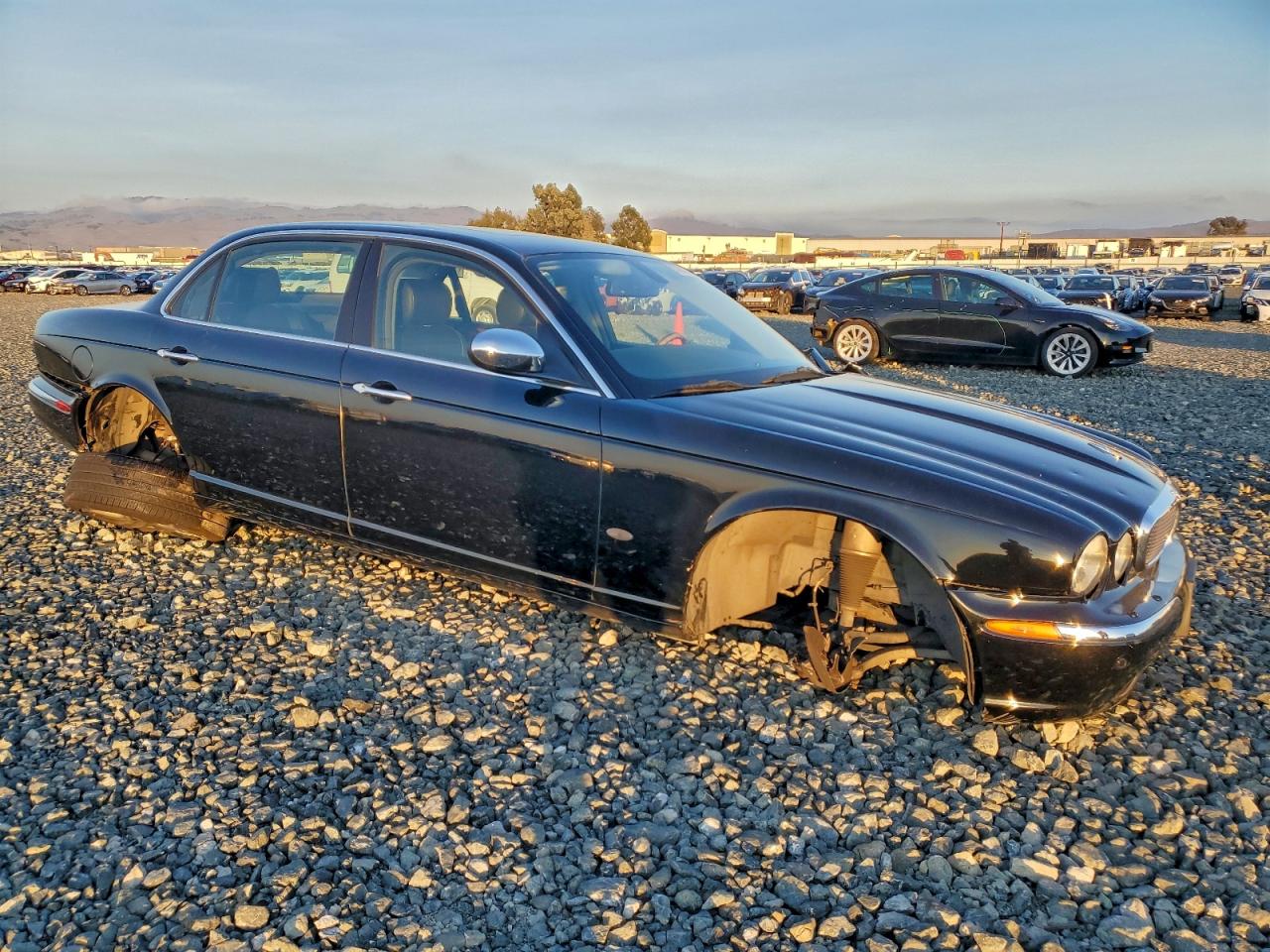 Lot #3303051609 2006 JAGUAR VANDENPLAS